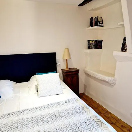 Holiday home Le Chardon Bleu, Jardin, Centre-ville,