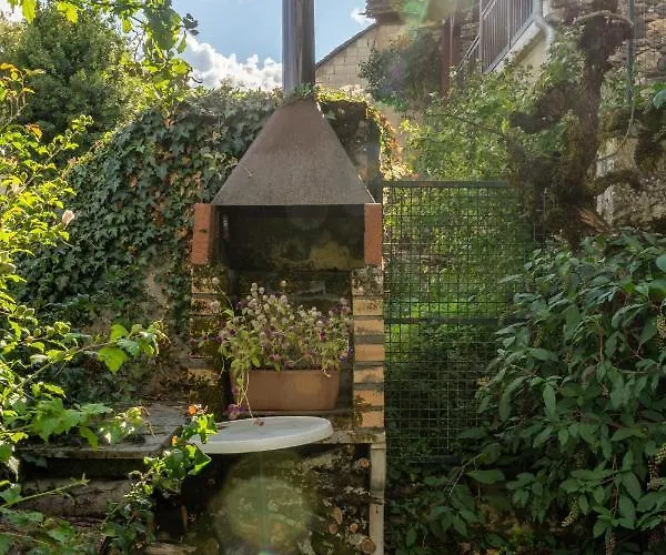 Vakantiehuis Le Chardon Bleu, Jardin, Centre-ville, *