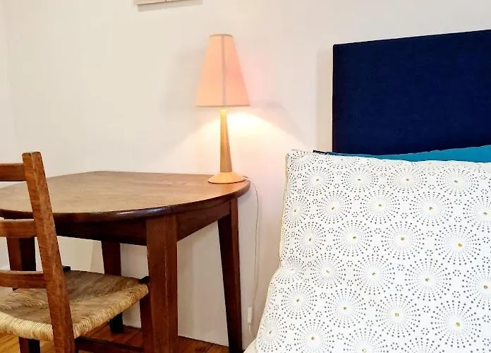 Le Chardon Bleu, Jardin, Centre-ville, Vakantiehuis Saint-Côme-dʼOlt