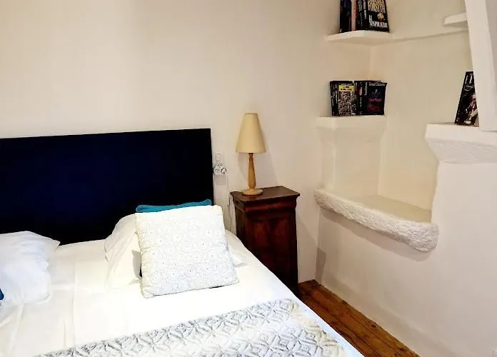 Vakantiehuis Le Chardon Bleu, Jardin, Centre-ville,