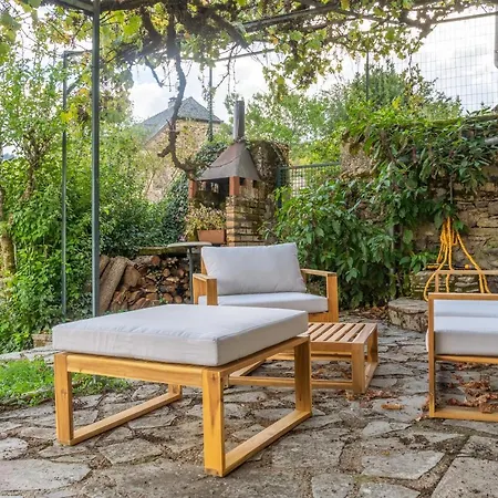 Le Chardon Bleu, Jardin, Centre-ville, Saint-côme-d'olt * Saint-Côme-dʼOlt