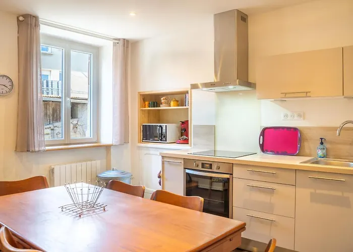 Le Chardon Bleu, Jardin, Centre-ville, * Saint-Côme-dʼOlt